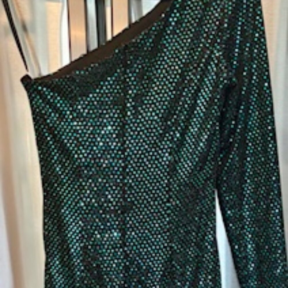 Mac Duggal - 1 Shoulder Emerald Sequin Gown- NWT - Picture 4 of 8